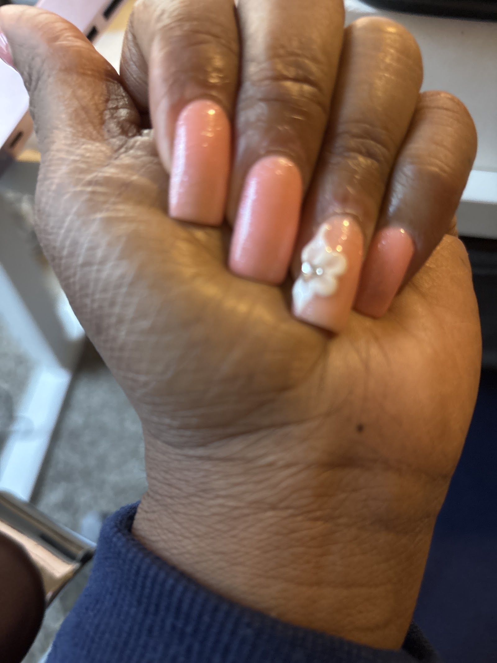 K V Nail Spa nail photo 3